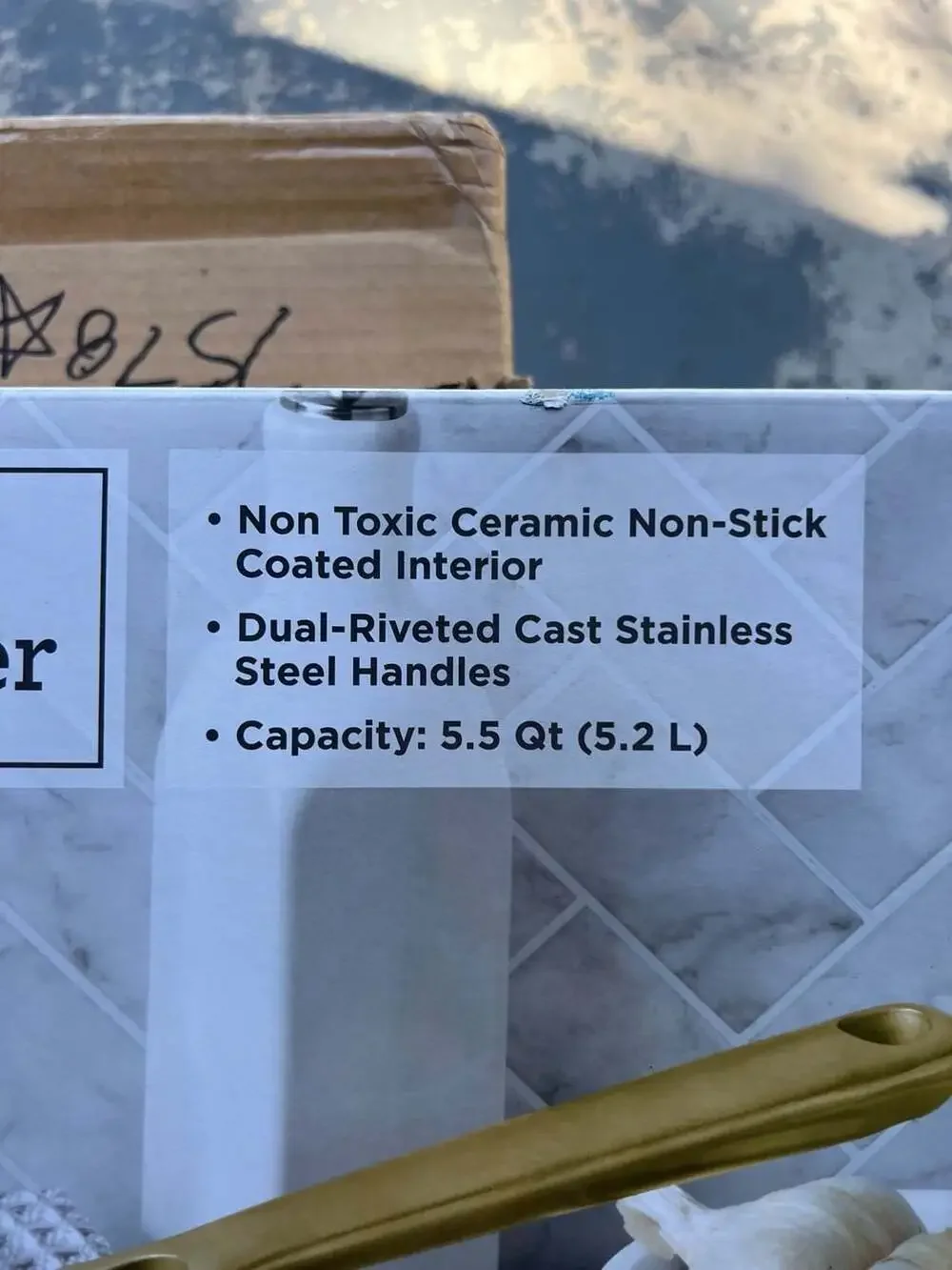 Member's Mark 5.5-Quart Non-Stick Ceramic Jumbo Cooker with Lid